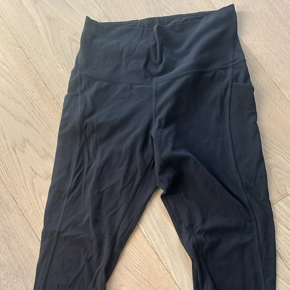 Lululemon Align 25" Leggings with Pockets - Black - Size 8